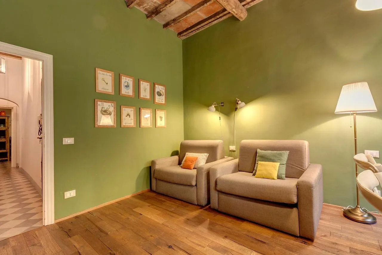 Gm Apartment By Mamo Florencia 0*,  Italia